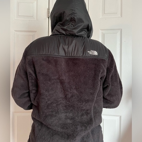 Black North Face Fleece Jacket with Waterpoof Hood - Picture 5 of 5